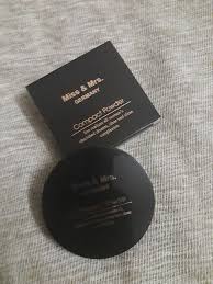 Miss & Mrs. Germany Compact Powder Velvet Touch Finish + Natural Effect For All Types Of Skin
