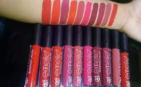 Emelie Waterproof Lipgloss Paris